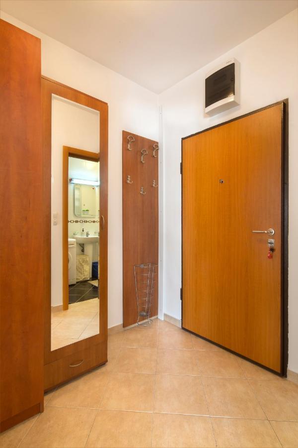 Lordor Apartment Budva Eksteriør billede